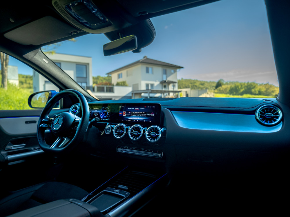 Mercedes-Benz EQA 350 4MATIC